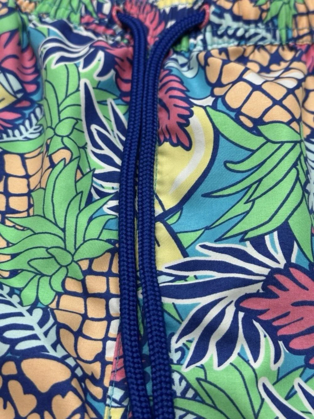 🌴 Vineyard Vines Men’s Pineapple Tini Chappy Swim Trunks – Large - Worn 1X 🌴
